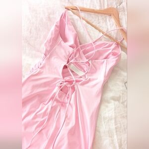 HALARA Light Pink Lace-Up Midi Dress